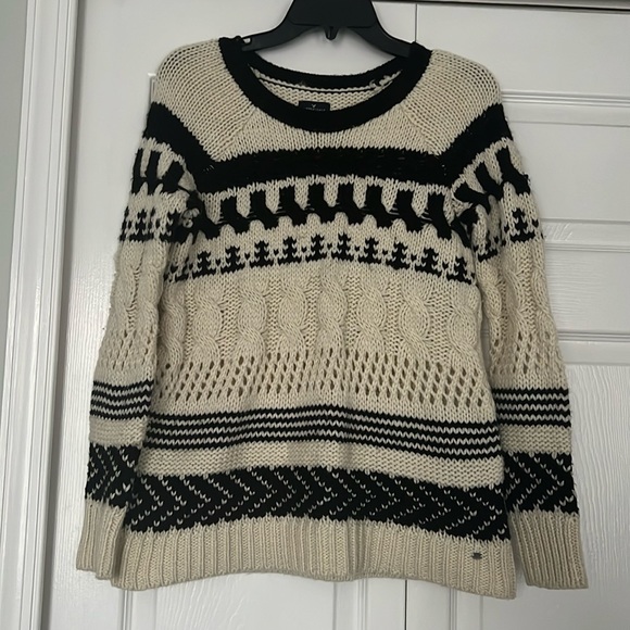 American Eagle Outfitters Black and Cream Knit Sweater - Picture 1 of 7